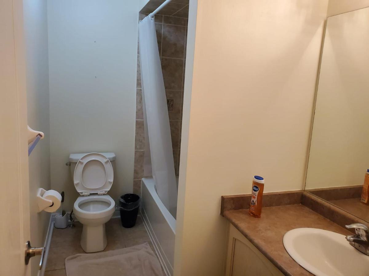 Raesabu Guest House Брамптън Екстериор снимка